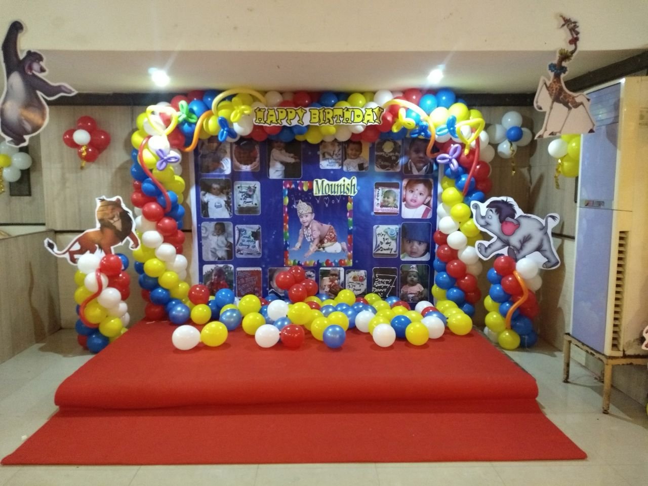 Jungle theme banner birthday party balloon decorators Bangalore