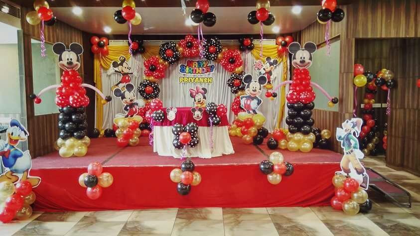 Mickey mouse birthday party balloon decorators Bangalore