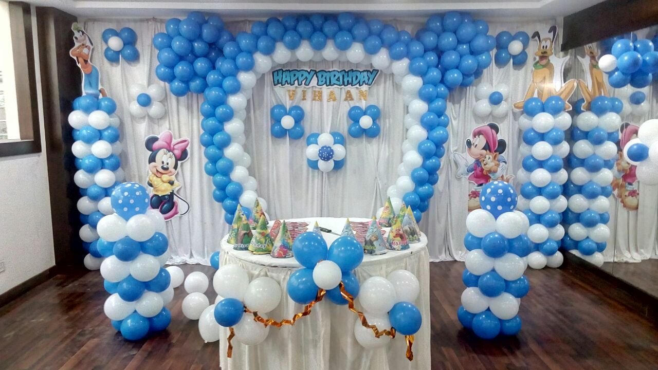 Mickey mouse arc balloon decorators Bangalore