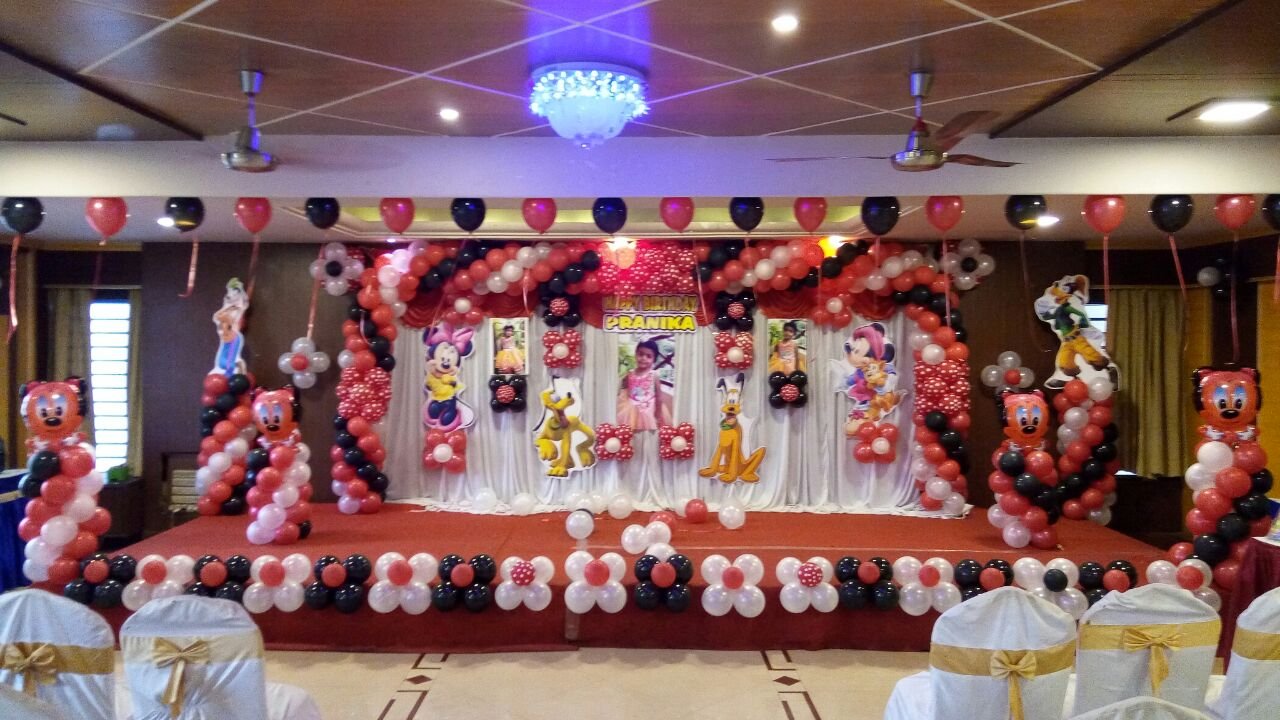 Mickey mouse balloon decorators Bangalore