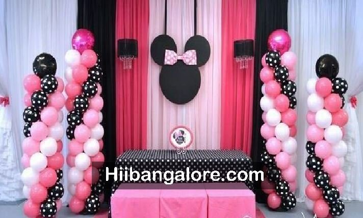 Simple minney mouse theme drapes decoration