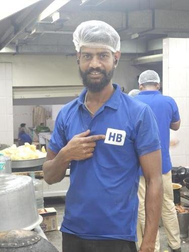 Rumali-roti-preparation-in-andhra-style-wedding-event